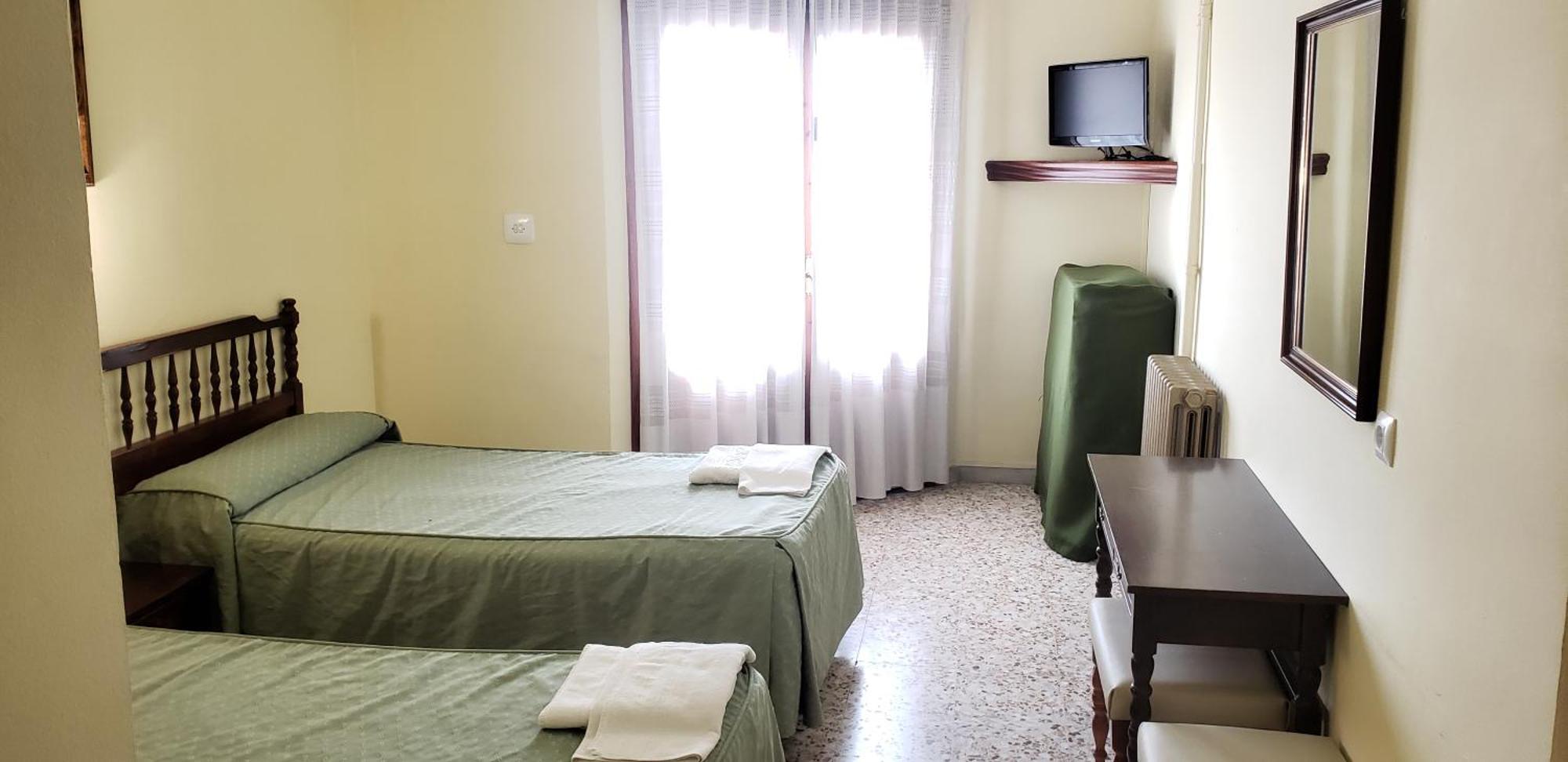 Hotel Balfagon Calanda Bagian luar foto