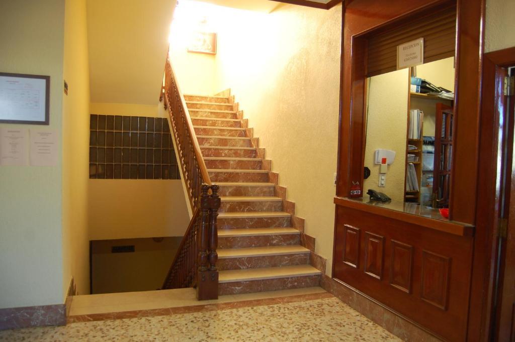 Hotel Balfagon Calanda Bagian luar foto