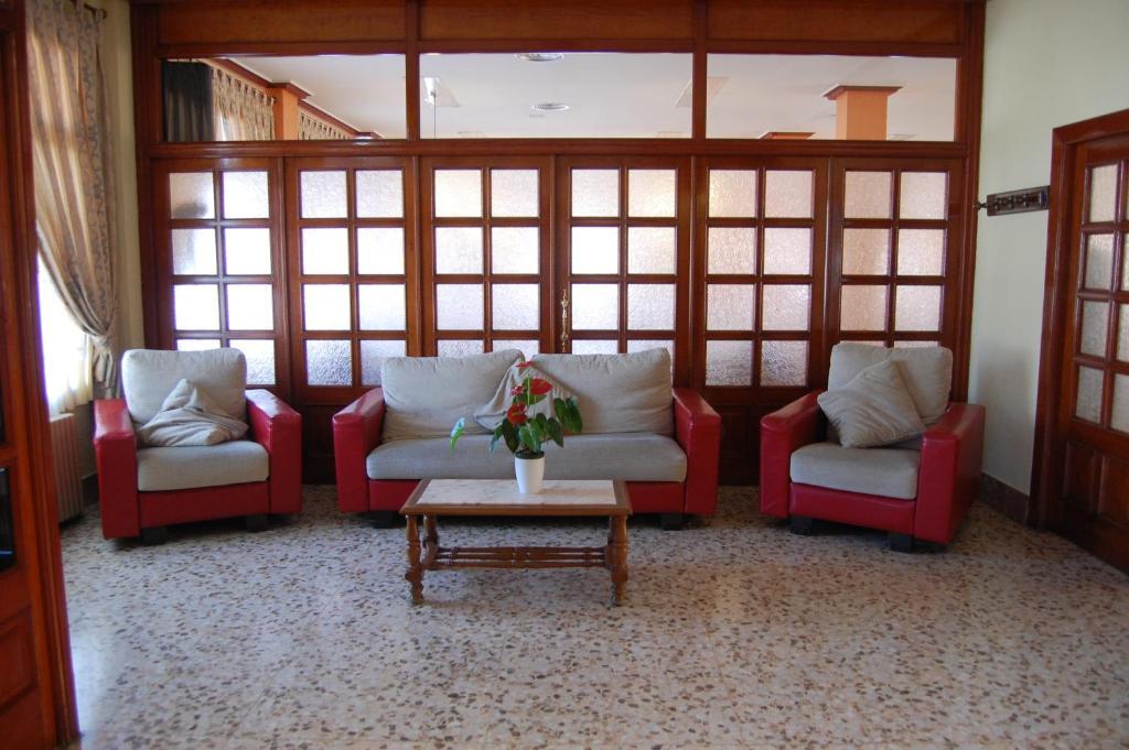 Hotel Balfagon Calanda Bagian luar foto
